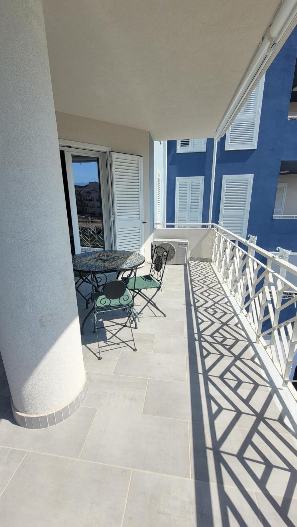 Recanati Seaside Apartment Giardini Naxos Eksteriør billede